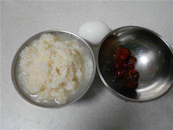 红枣鸡蛋酒酿的做法步骤1