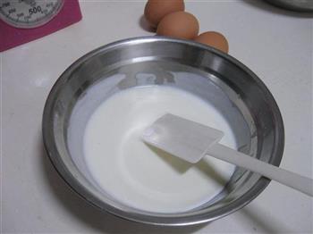 酸奶蛋糕的做法步骤2