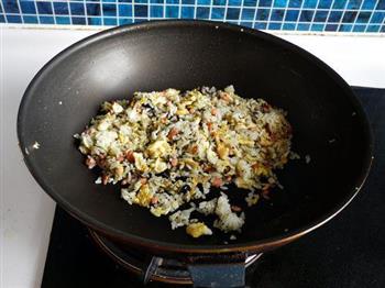 榄菜火腿蛋炒饭的做法步骤8