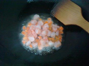 蛋浇虾仁豆腐的做法步骤4