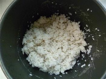 炒寿司米饭的做法图解1
