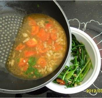 菠菜粉丝汤的做法步骤9