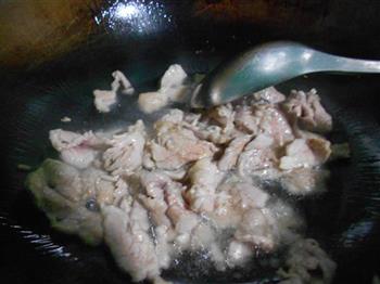 木耳炒肉片的做法步骤4