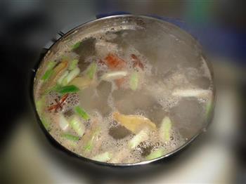冬瓜排骨汤的做法步骤5