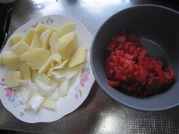 西红柿土豆炖牛腩的做法步骤12