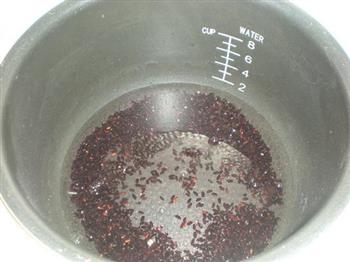 燕麦黑米粥的做法步骤3