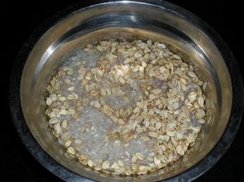 燕麦黑米粥的做法步骤7