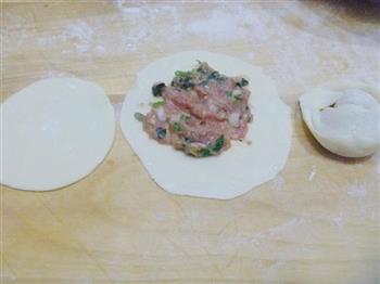 菠菜鲜肉大馄饨的做法步骤12
