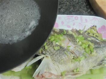 清蒸桂鱼的做法步骤11