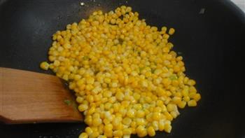 香甜玉米粒的做法步骤3