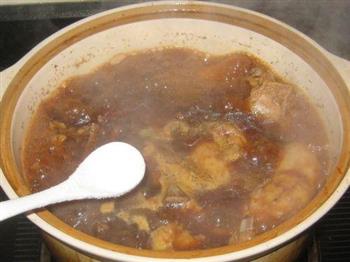 草鸡芋头砂锅煲的做法步骤9