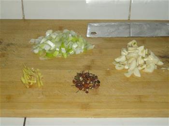 辣子鸡炒土豆的做法步骤4