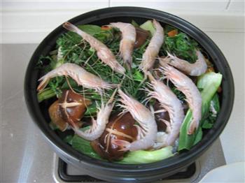 蔬菜海鲜锅的做法步骤11