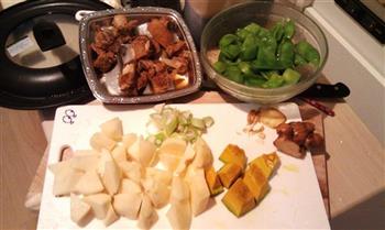 排骨豆角炖土豆的做法步骤2
