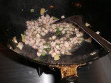 橄榄菜炒四季豆的做法步骤5