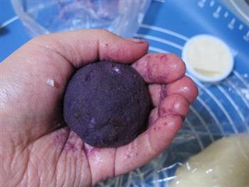 紫薯奶酪球的做法图解4