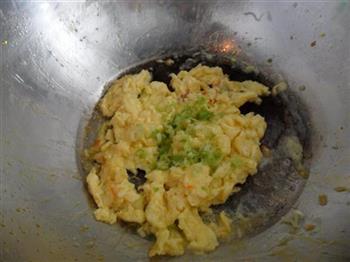 胡萝卜鸡蛋饺子的做法步骤3