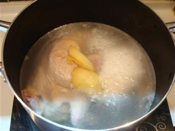 柠檬鸡汤的做法步骤2