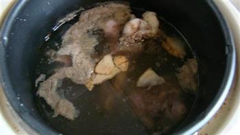 西洋菜煲大骨汤的做法步骤3