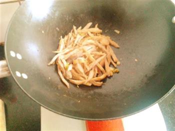 香菇肉丝刀削面的做法步骤4