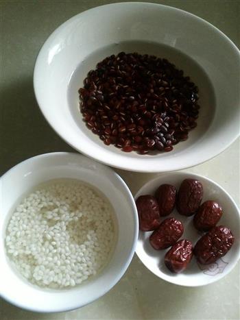 红豆糯米红枣豆浆的做法步骤1