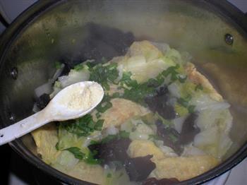 白菜蛋饺汤的做法步骤10