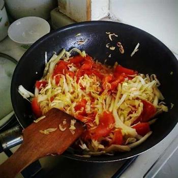 番茄虾皮包菜面疙瘩的做法步骤6