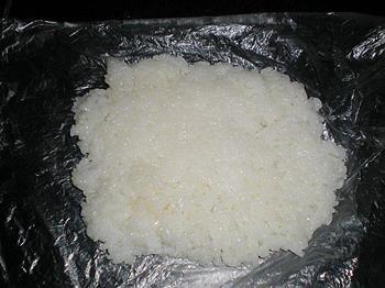 榨菜火腿糯米卷的做法步骤12