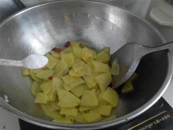 香辣土豆片的做法步骤4