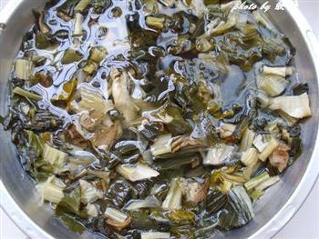 茶树菇梅菜扣肉的做法步骤1