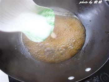 茶树菇梅菜扣肉的做法步骤16