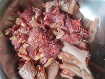 红烧鸭肉的做法步骤1