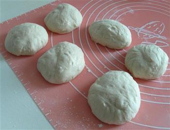 椰蓉老式面包的做法步骤6