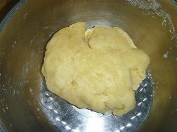 紫薯酥饼的做法步骤2