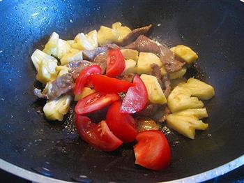 菠萝番茄炒牛肉的做法步骤5