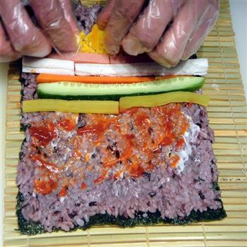 果蔬鸭蛋寿司卷的做法步骤17
