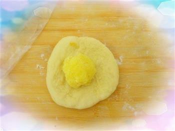 花形椰蓉面包的做法步骤5