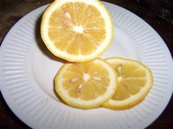 柠檬蜂蜜菊花茶的做法步骤2