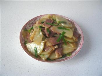 香葱腊肉土豆片的做法步骤10
