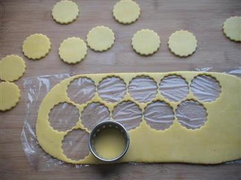 焦糖蛋黄酥饼的做法步骤7