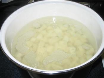 黄油蒜香土豆泥的做法步骤2