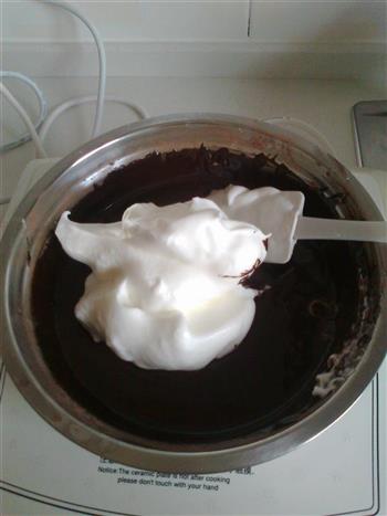 巧克力蛋糕的做法步骤17