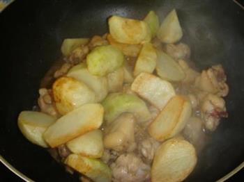 香辣土豆焖鸡块的做法步骤9