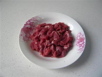 野山椒炝牛肉的做法图解3