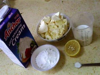 冻柠檬芝士蛋糕的做法步骤1