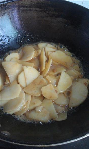 红烧土豆片的做法步骤4