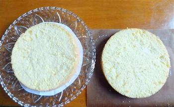 戚风奶油蛋糕的做法步骤12