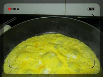 青椒炒蛋的做法步骤5