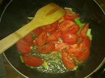 西红柿粉条鸡蛋汤的做法步骤6