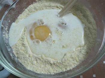 奶香玉米饼的做法步骤3